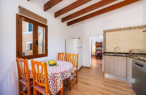 Soller House | Vacation home with garden and view – Villa Frontera