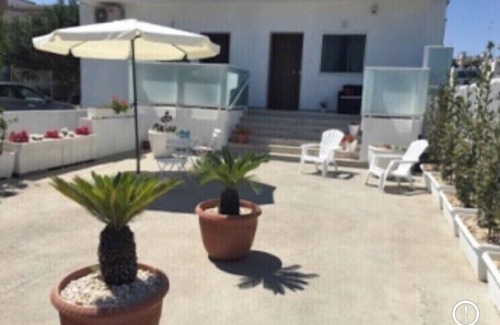 Santa Maria Villa | Vacation home with outdoor space SoleeMare Barletta Apartments 1