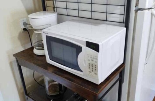 Necedah Cabin | Vacation on a Farm! Guesthouse in Necedah