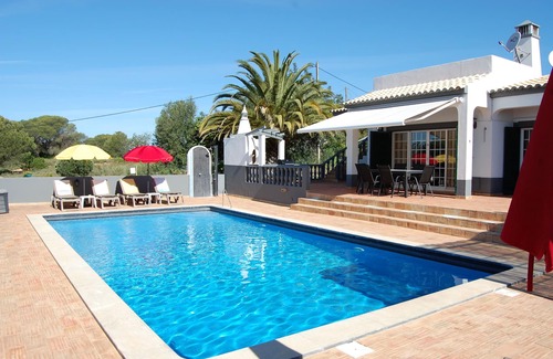 Falfosa House | Vacation home for 10 guests with 150m² in Santa Barbara de Nexe (248979)