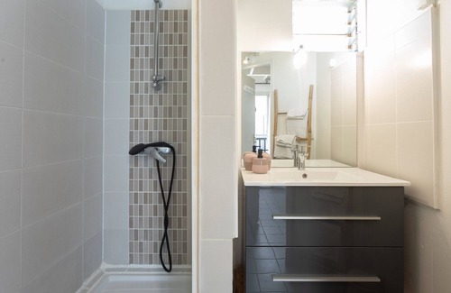 La Saline Les Bains Apartment | VACOA Résidence touristique Chambre 2 rez-de-chaussée