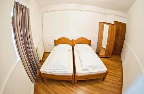 Veszprem House | Vadszőlő Vendégház