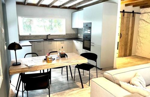Kaatsheuvel Apartment | Vakantiehuis De koolmees, in een bosrijke natuur.