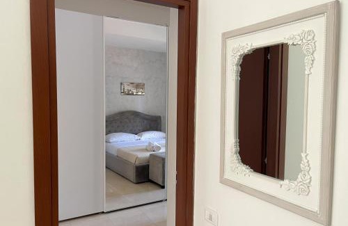 Nettuno Apartment | VALE MARE BLU Apartment - Steps from the Sea 50mt & Train and Bus Station