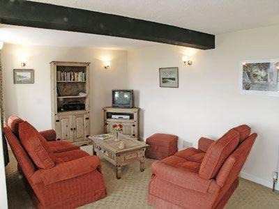 Littledean House | Vale View Cottage