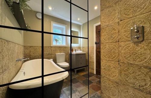 Prestatyn House | Vale View Cottages - The Stables