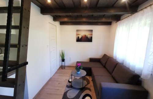 Veroce Apartment | Vali néni kifőzde és apartman