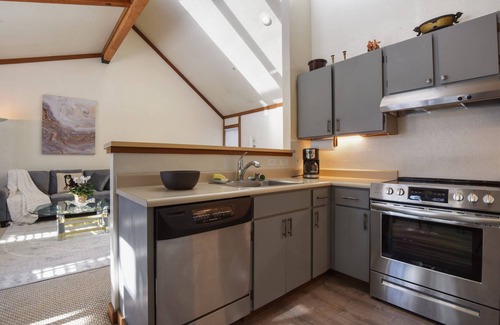 Olympic Valley House | Valley View Bliss | Commons Beach & Biking just Minutes Away!