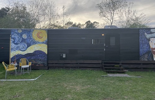 Northwest Pensacola House | Van Gogh Camper