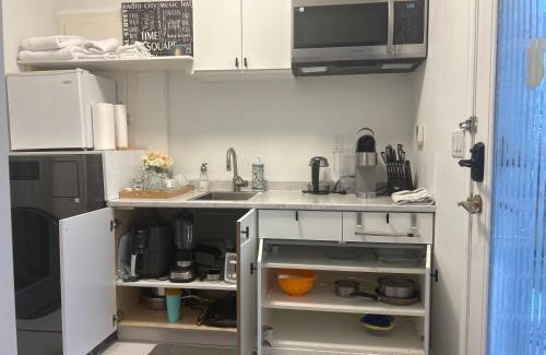 Fraserview Apartment | Vancouver home Psalm 37