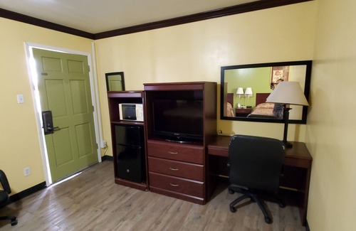 Navasota Hotel | Vanguard Motel
