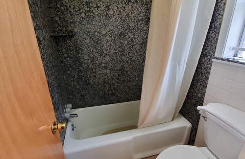 Navasota Hotel | Vanguard Motel