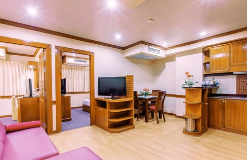 Ekkamai Apartment | Varindavan Park Serviced Residences