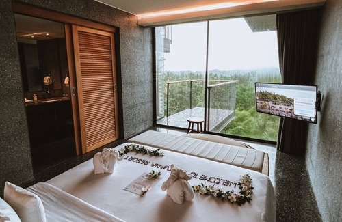 Wok Tum Hotel | Varivana Resort Koh Phangan, The Centara Collection