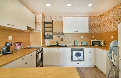 Varna Apartment | Varna Viewpoint-2BR free parking