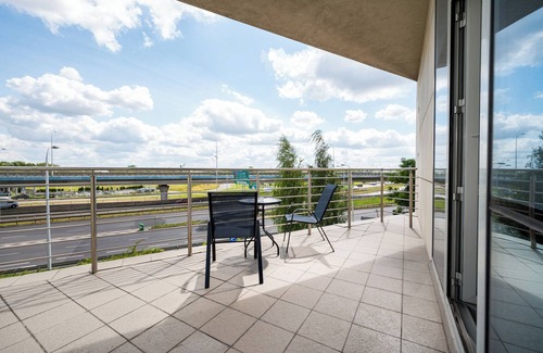 Wlochy Apartment | Varsovia Jerozolimskie Apartment 203