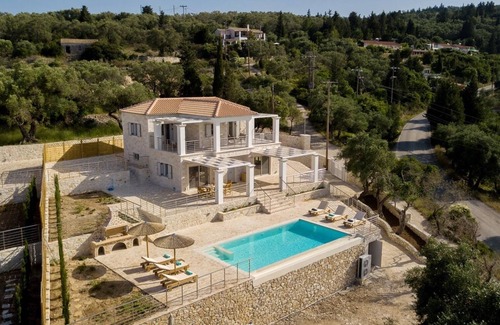 Paxos Villa | Vasiliki Villa - Four Bedroom Villa, Sleeps 8