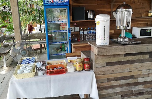 Laem Phak Bia Hotel | Veepana Resort