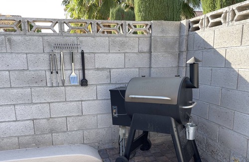 Sterling Springs House | Vegas Serenity w/Pool & Spa