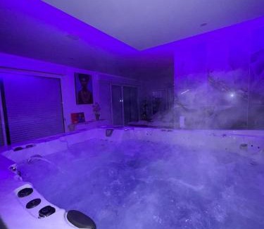 Limay Apartment | Vegas Spa