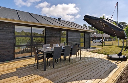 Hals House | "Veiko" - 1.2km from the sea by Interhome
