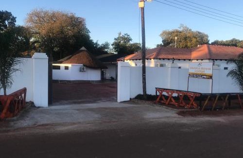 Sibasa Cabin | Venice royal lodge