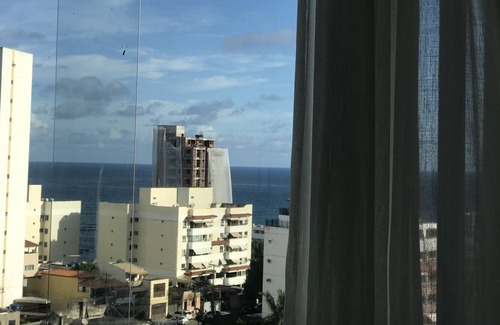 Rio Vermelho Apartment | Ventilated apartment, Rio Vermelho sea view
