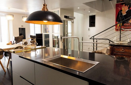 Cannes City Centre House | Venue C - Luxurious & Spacious ~ Sauna ~ Elevator