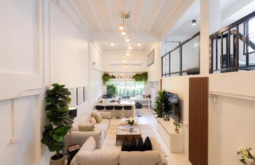 Old City House | Venus I 7 Bedrooms ן Old City I Daily Housekeeping