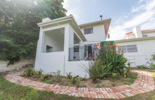 Port Elizabeth Apartment | Verdi Luxury Cottage 3