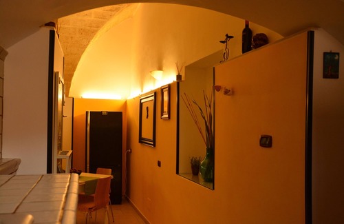 Old Town Apartment | Versosud Cave