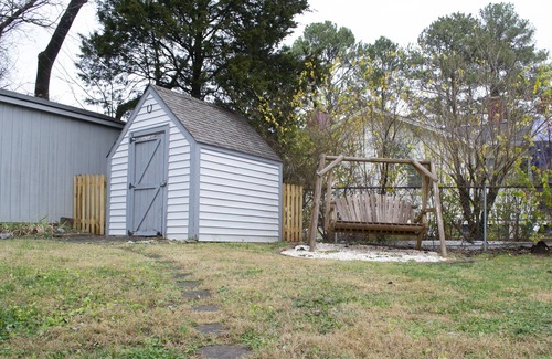 Oak Ridge House | Very Convenient Short-Term Rental in Oak Ridge