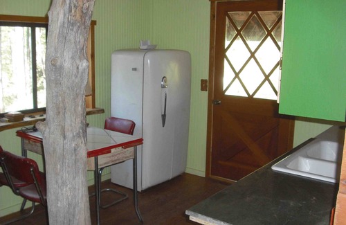Payson Cabin | Very Private Horse Friendly Dog Friendly Cabin in the Pines