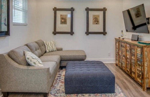 Lockeland Springs House | Very Private Lockeland Springs Tiny House on Lillian Alleyway ~ Dogs Welcome!