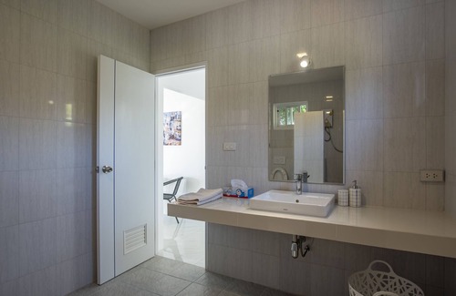 Ko Mak House | Very quiet bungalow right next to the horse paddock