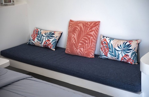 Ko Mak House | Very quiet bungalow right next to the horse paddock