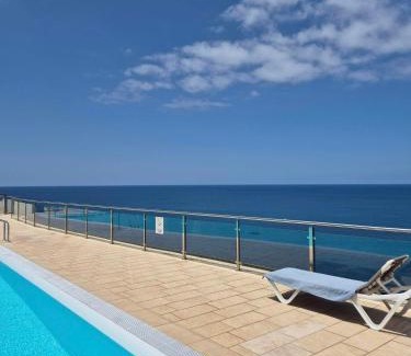Patalavaca Apartment | Very Romantic Seaview Apartment Patalavaca Mogán with Warm Pool