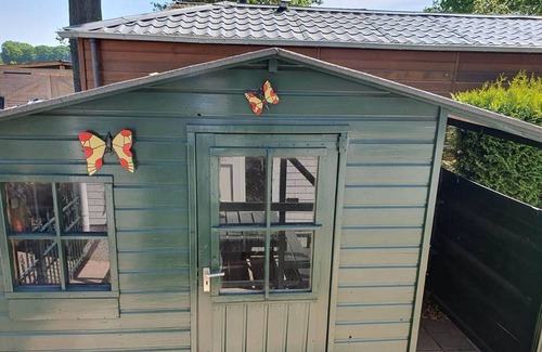 Garderen House | Very spacious air-conditioned chalet with garden in Garderen
