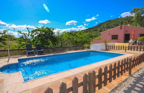 Farajan Villa | Viña La Sierra I y II Júzcar by Ruralidays