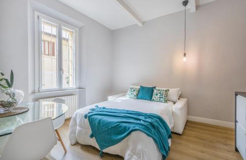 Parma City Centre Apartment | ViaEmilia 2 min dal centro, 4 Persone, WIFI, Aria condizionata