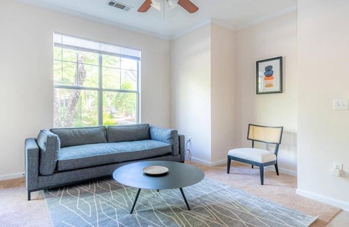 Durham Apartment | Viagem Durham Spacious 1BR with Patio