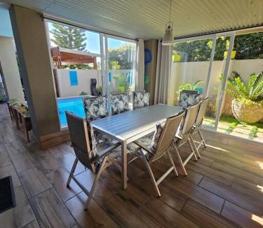 Herolds Bay House | Vibe Beach House