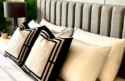 Nana Apartment | Vibrant City Retreat 6 Mins Walk BTS Nana, 1BR