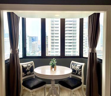 Nana Apartment | Vibrant City Retreat 6 Mins Walk BTS Nana, 1BR
