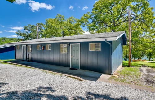 Kimberling City Apartment | Vibrant Kimberling City Hideaway with Private Deck!