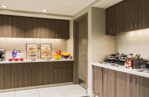 Music Row Condo | Vibrant Nashville Getaway: Your Home in Music City