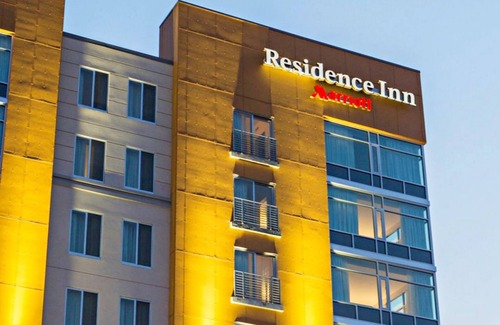 Music Row Condo | Vibrant Nashville Getaway: Your Home in Music City