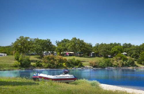 Lanterna House | Victoria Mobilehome in Solaris FKK Naturist Camping Resort