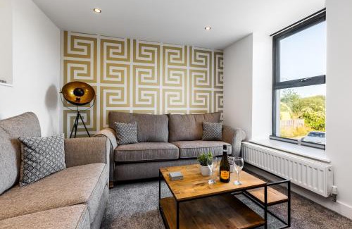 Hyde Apartment | Victoria Place - 3-bed apartment, parking, Wi-Fi