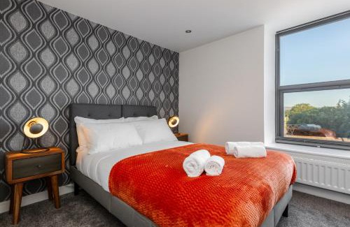 Hyde Apartment | Victoria Place - 3-bed apartment, parking, Wi-Fi